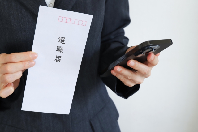 退職を引き止められたときの断り方と返答例のイメージ